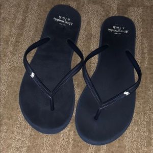 Abercrombie and Fitch flip flops size 8